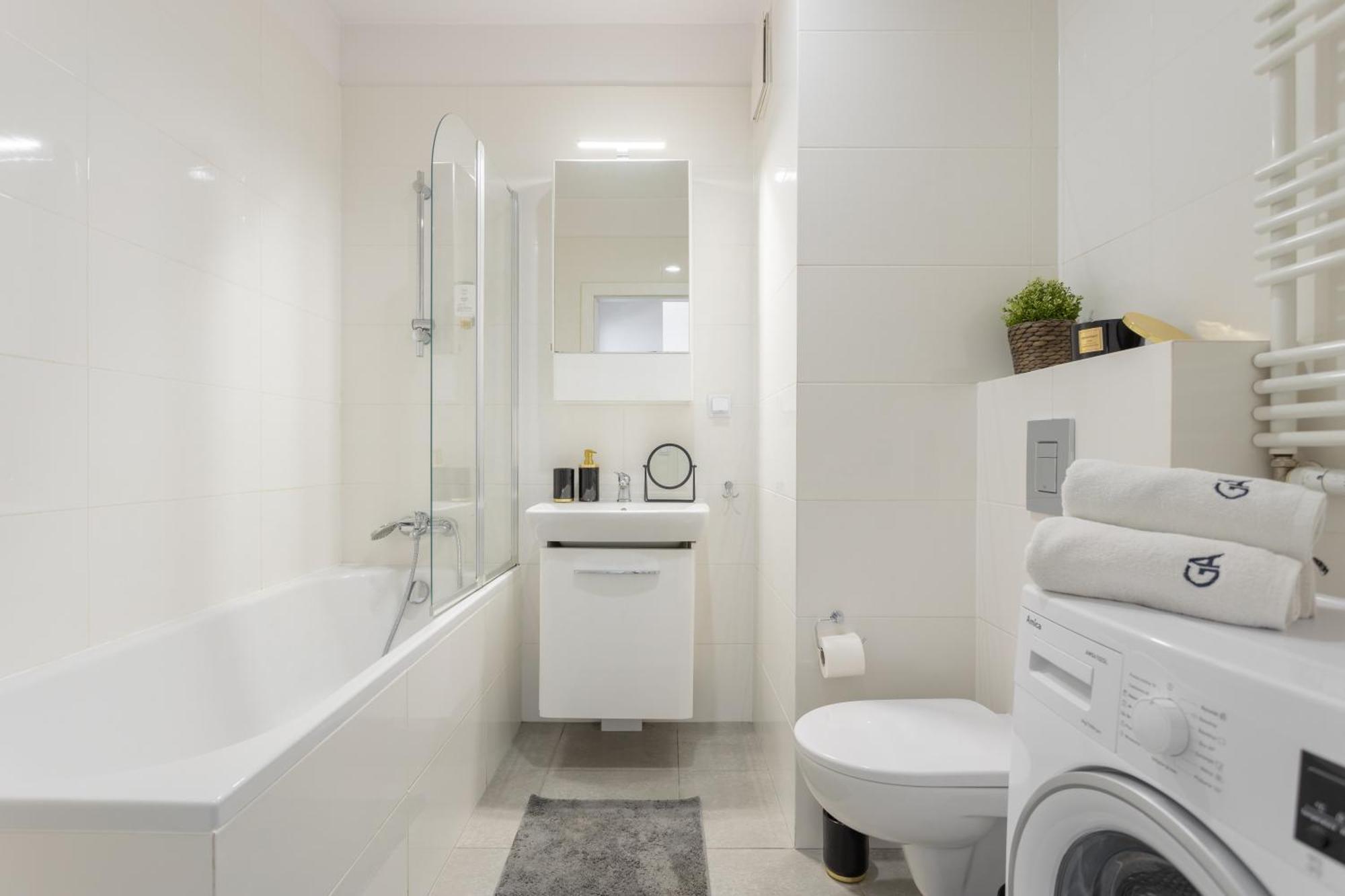Urban Chic - Pereca - Rondo Onz - Luxury Warsaw Stays - 14 People Eksteriør billede